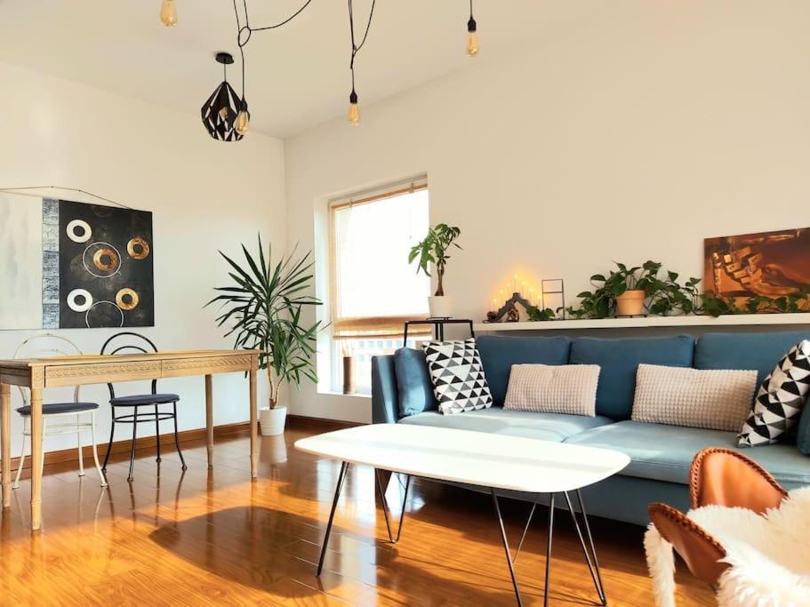 Cosy Boutique 61 Sqm Apartment - Private Parking - Ten Blocks Residence ブカレスト エクステリア 写真